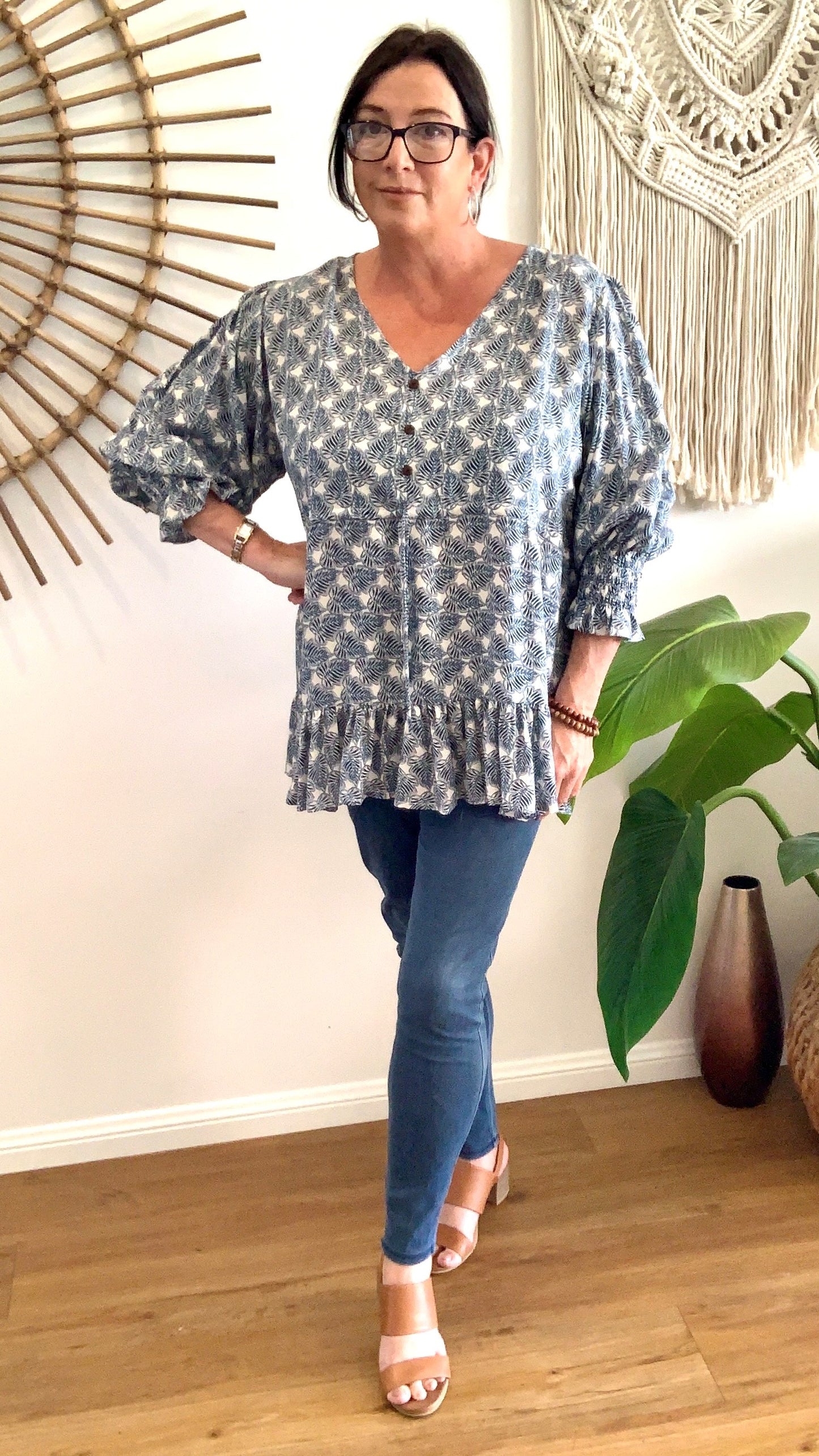 JUDE top in Navy Leaves