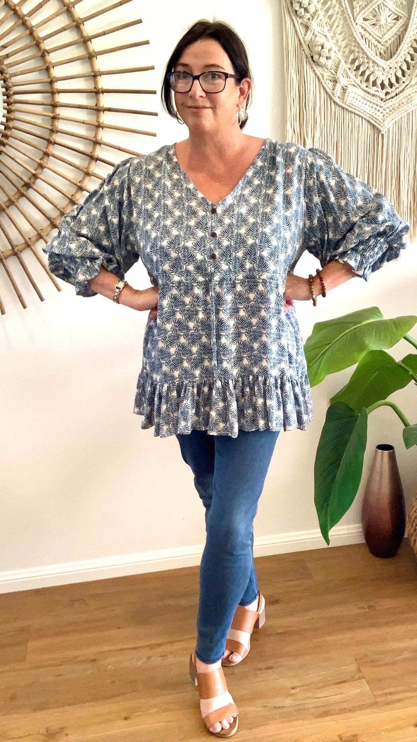 JUDE top in Navy Leaves
