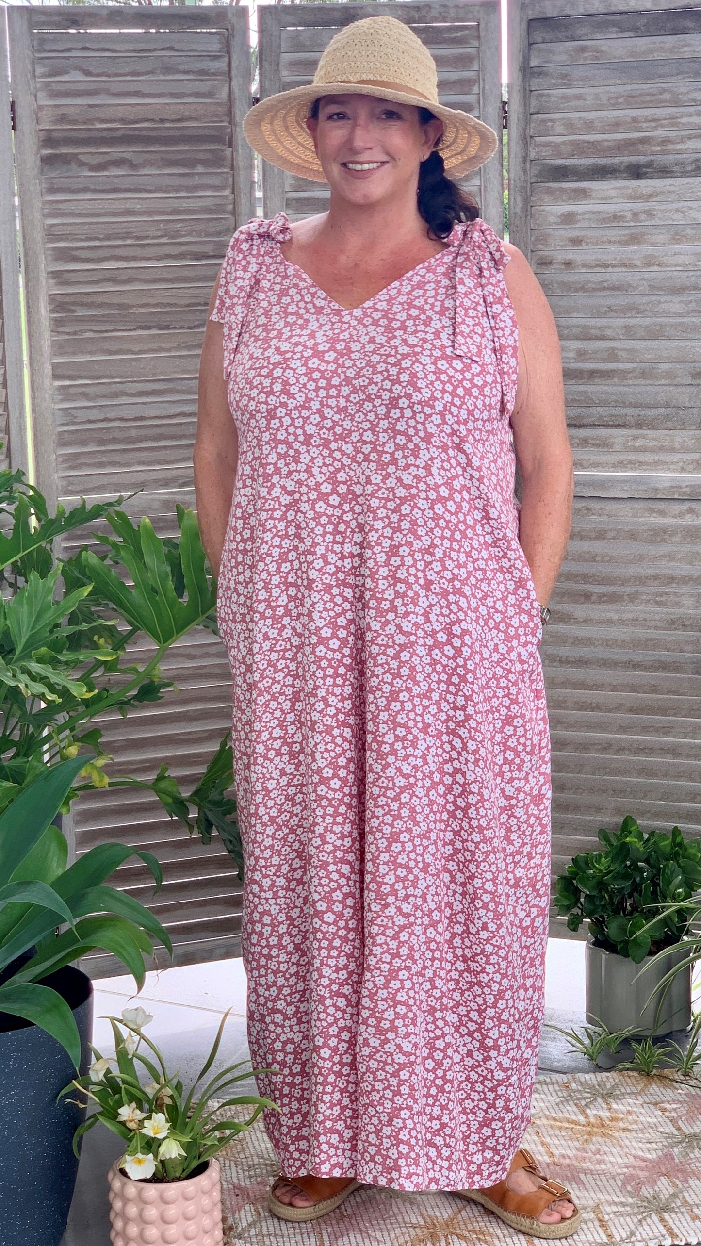 White Flowers jumpsuit in Pretty Pink – Ella Mac Designs
