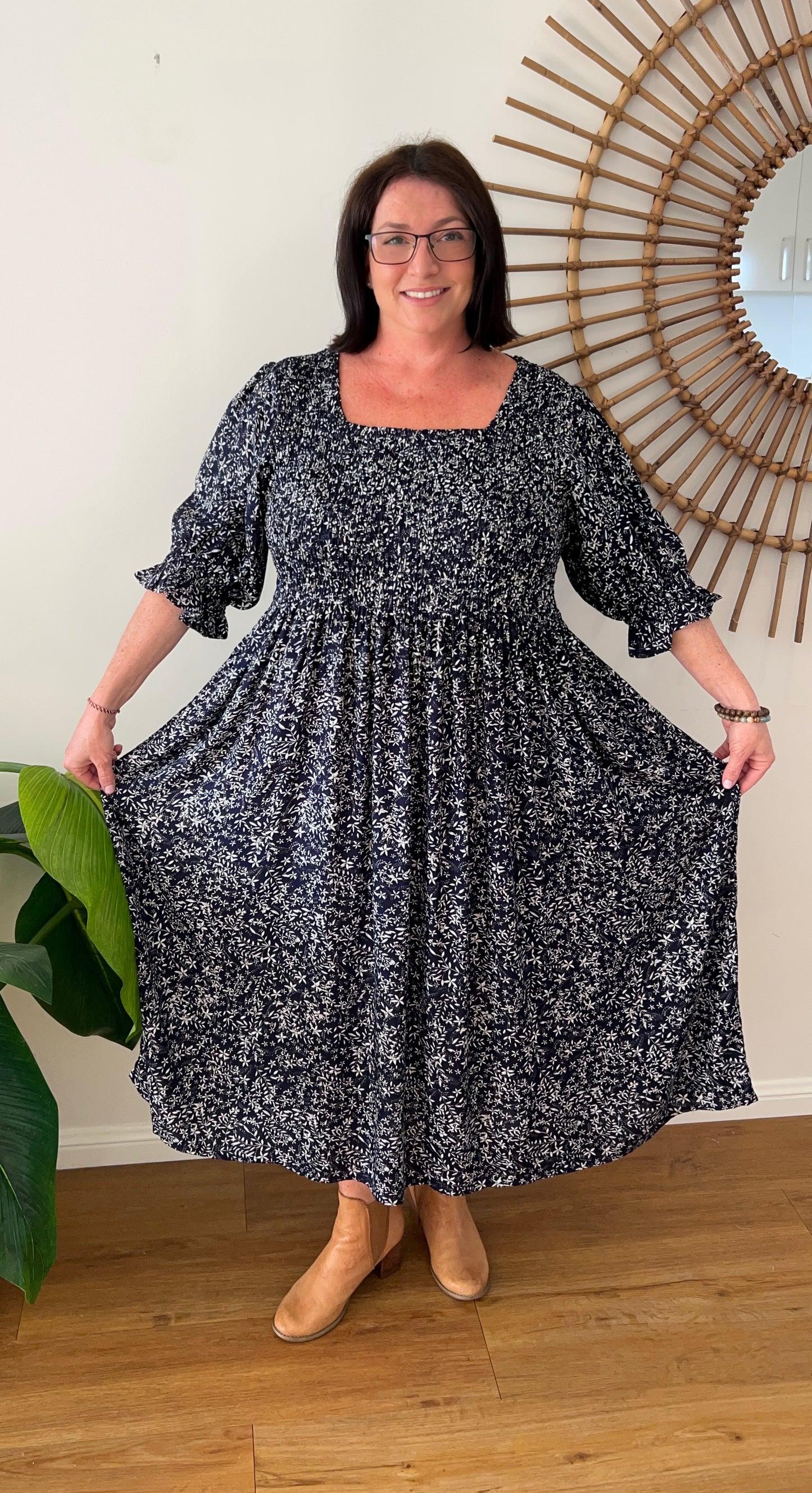 ERIN long dress in Navy & white flowers